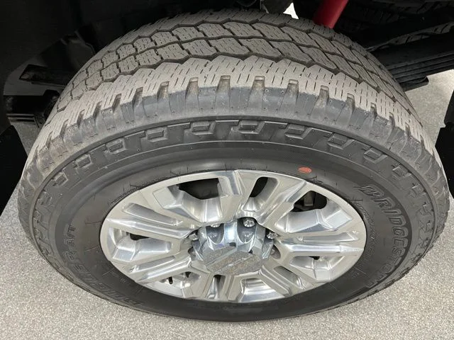 Used 2022 Black GMC Denali image 16