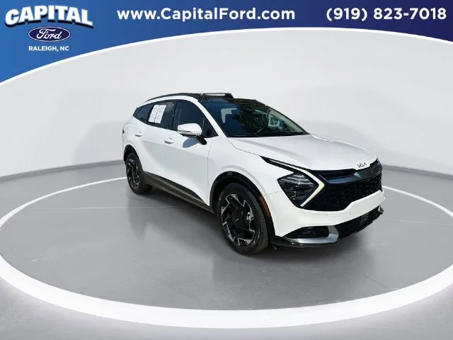 Used 2023 White Kia SX-Prestige image 2