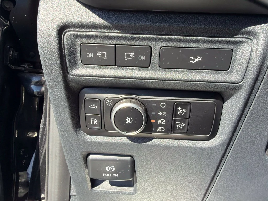 Certified Used 2024 Black Metallic Ford XLT image 20