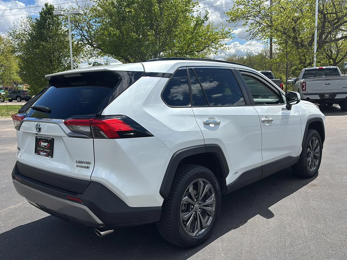 Used 2023 Wind Chill Pearl Toyota Limited image 19