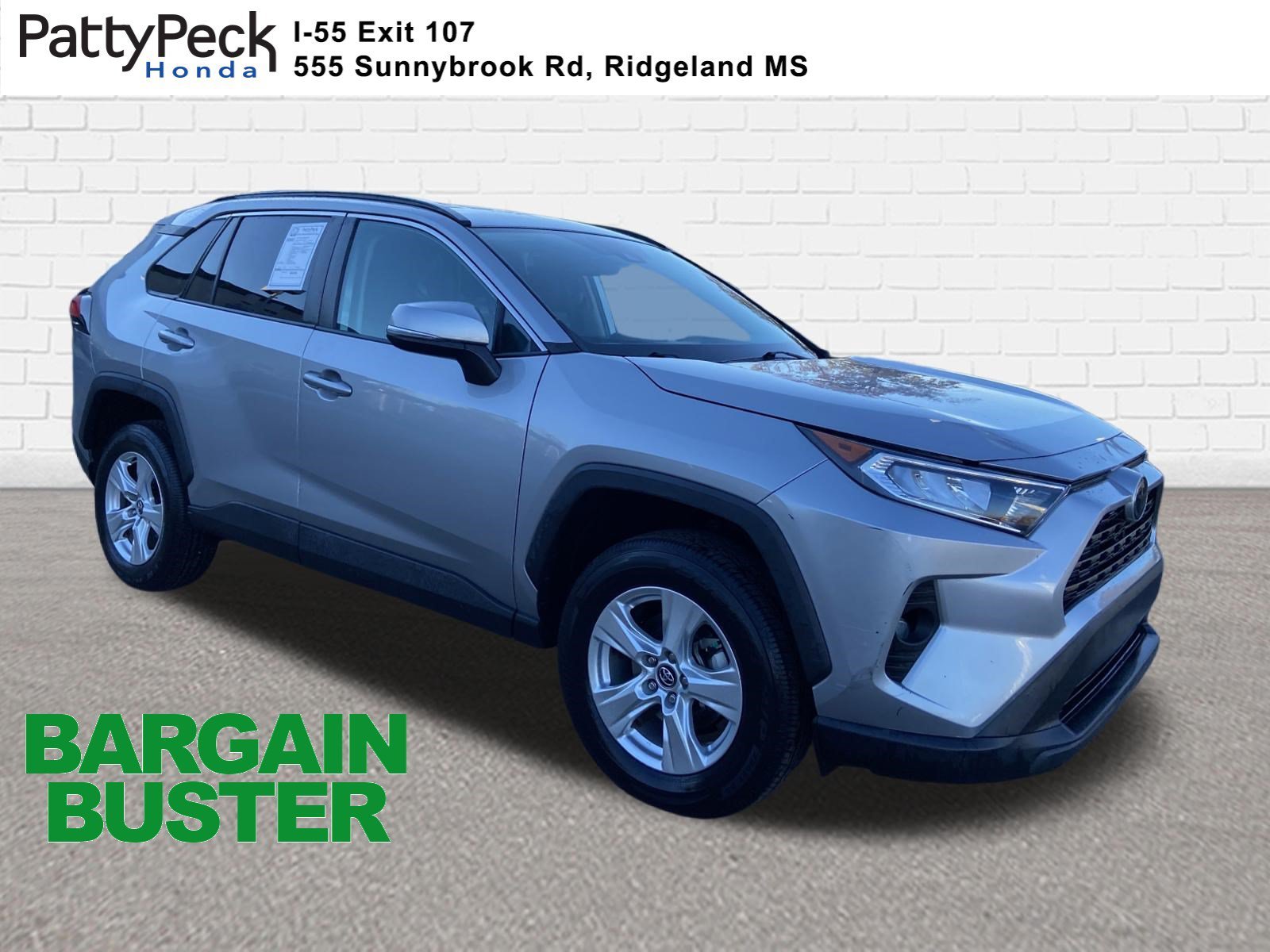 Used 2021 Silver Sky Metallic Toyota XLE image 1