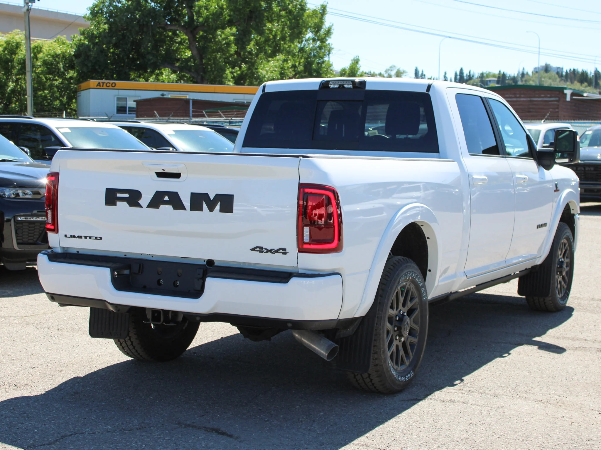 New 2026 White RAM Limited* image 4