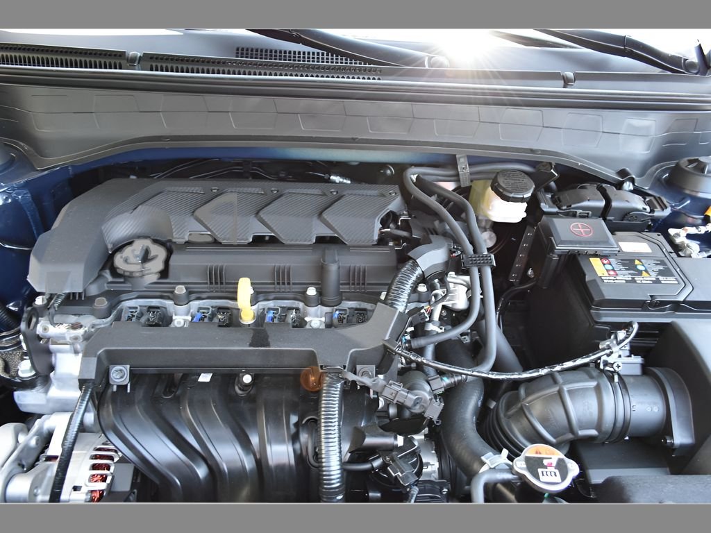 Used 2025 Denim w/White Roof Hyundai Limited image 9