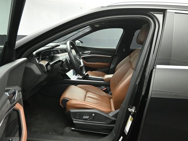 2019 AUDI E-TRON - Image 9