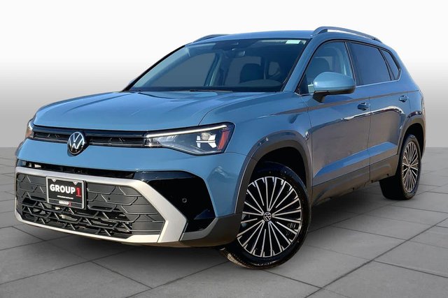 Pre-Owned 2026 Volkswagen Taos SE FWD Sport Utility