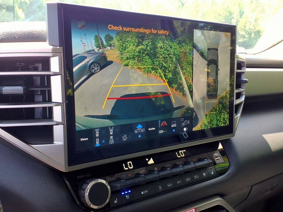 Used 2019 Cavalry Blue Toyota SR5 image 19