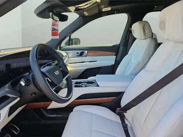 2026 Cadillac VISTIQ Sport - Photo 21