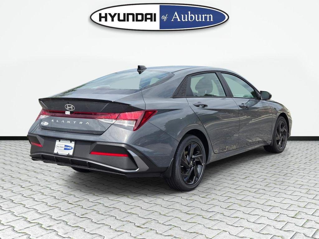 New 2026 Gray Hyundai SEL Sport image 5