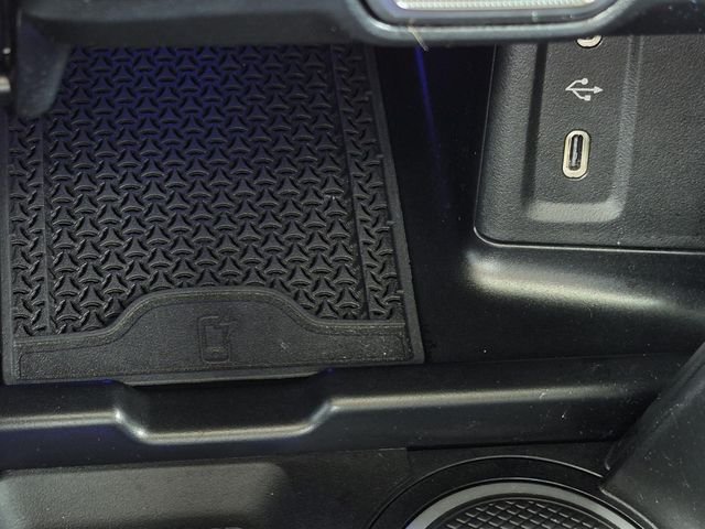 Certified Used 2026 Black Mercedes-Benz GLC 300 image 32