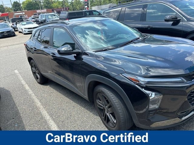 2025 Chevrolet Trax Activ's photo