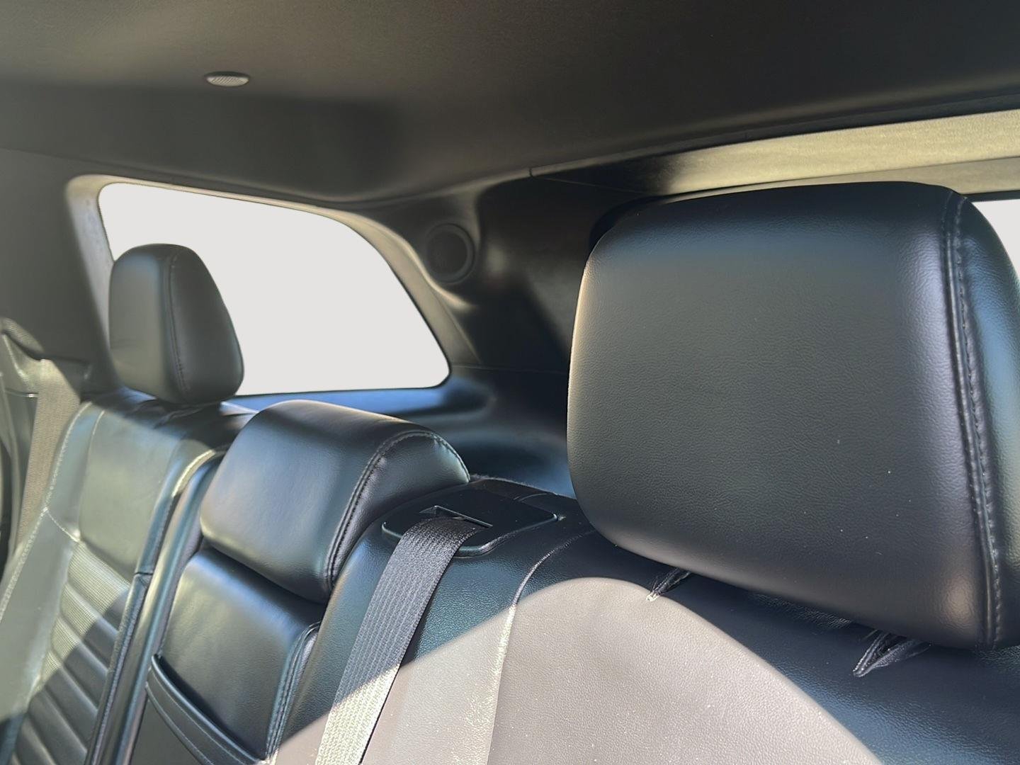 Used 2018 Diamond Black Crystal Pearlcoat Jeep Sterling Edition image 10