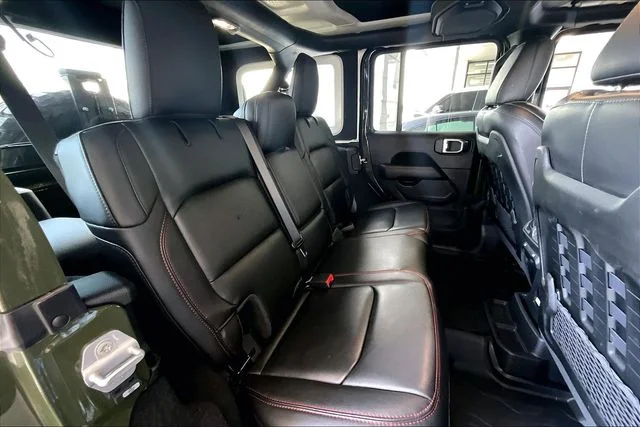 Used 2021 Green Jeep Unlimited Rubicon image 20