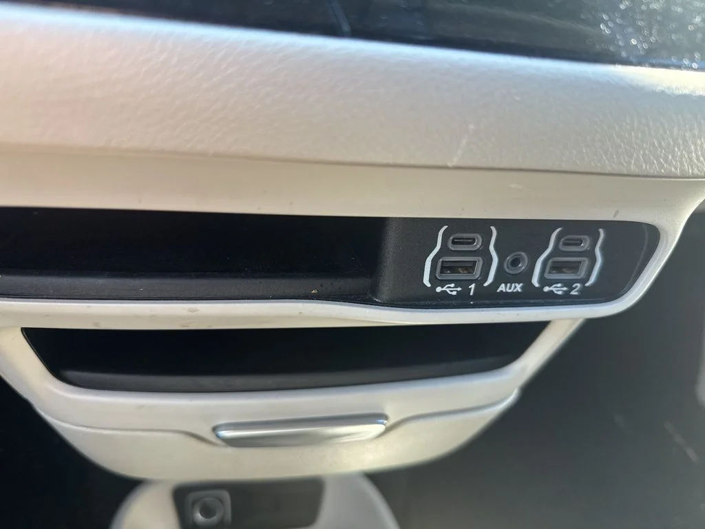 Used 2024 Diamond Black Chrysler Touring L image 29