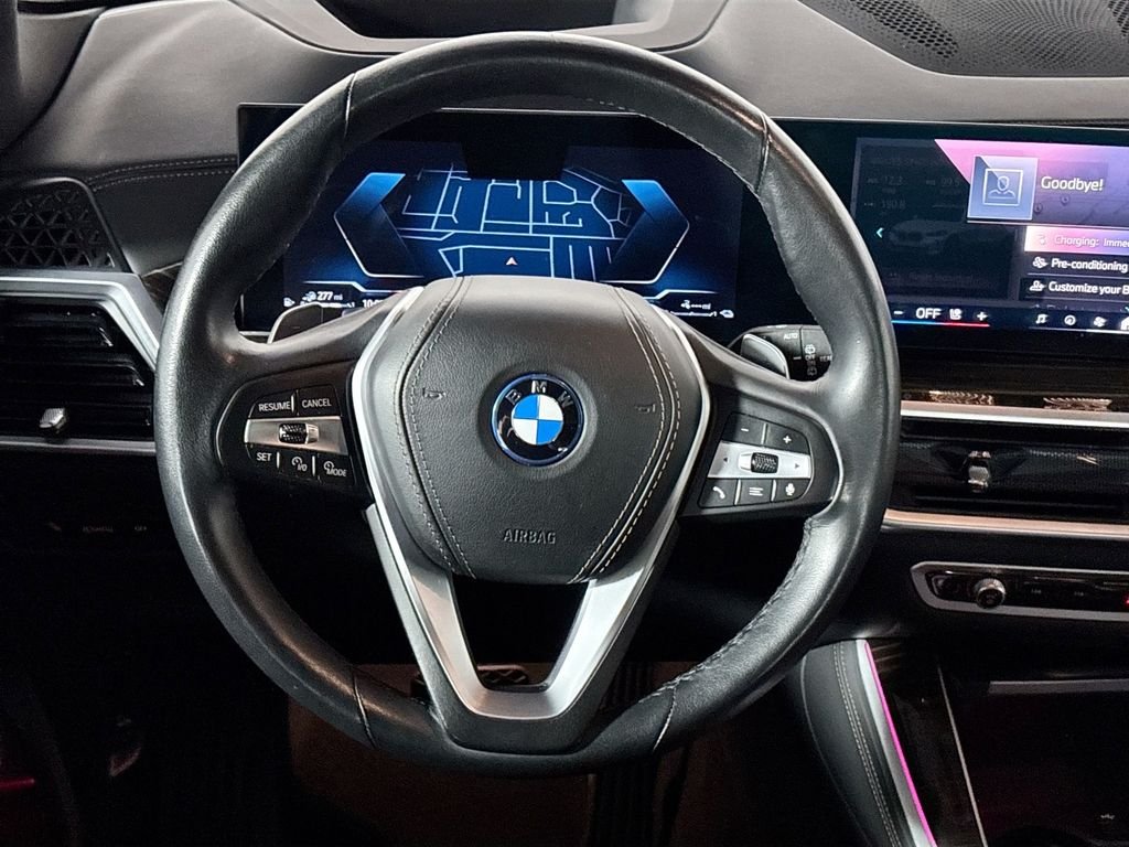 Used 2025 Alpine White BMW xDrive50e image 13