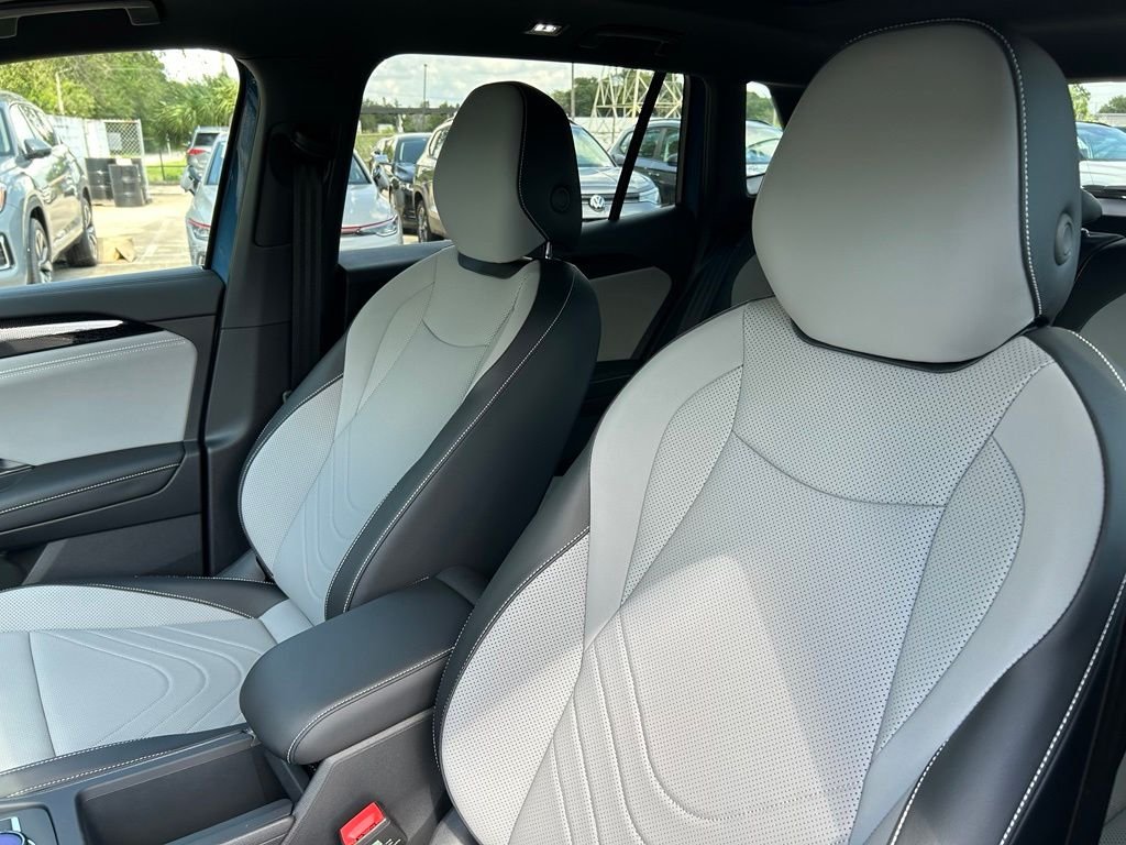 New 2026 Blue Volkswagen 2.0T SE R-Line Black image 17