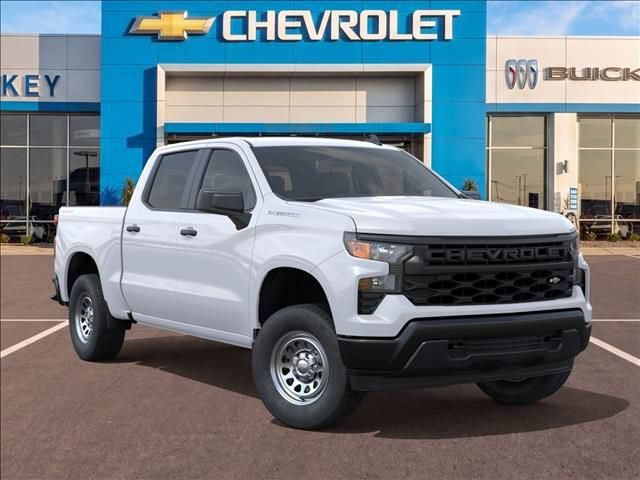 New 2026 Summit White Chevrolet WT image 7