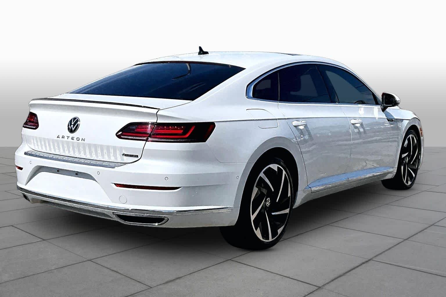 Used 2023 Opal White Pearl Volkswagen SEL Premium R-Line image 13