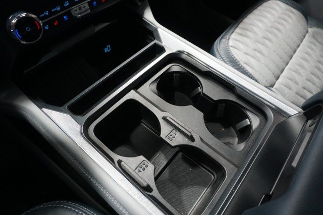 Used 2024 STAR WHITE METALLIC TRI-COAT Ford Limited image 42