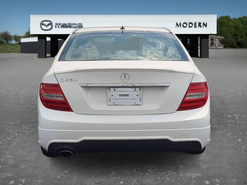 Used 2014 Diamond White Metallic Mercedes-Benz C 250 image 3