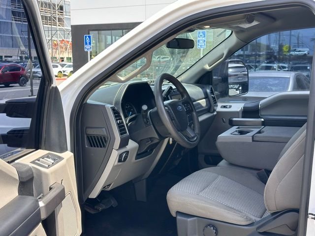 Used 2020 Oxford White Ford XLT image 9
