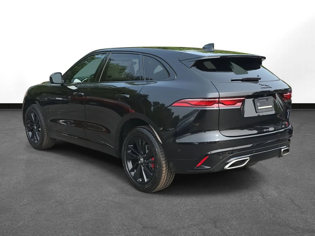 2026 Jaguar F-Pace R-Dynamic S - Photo 7