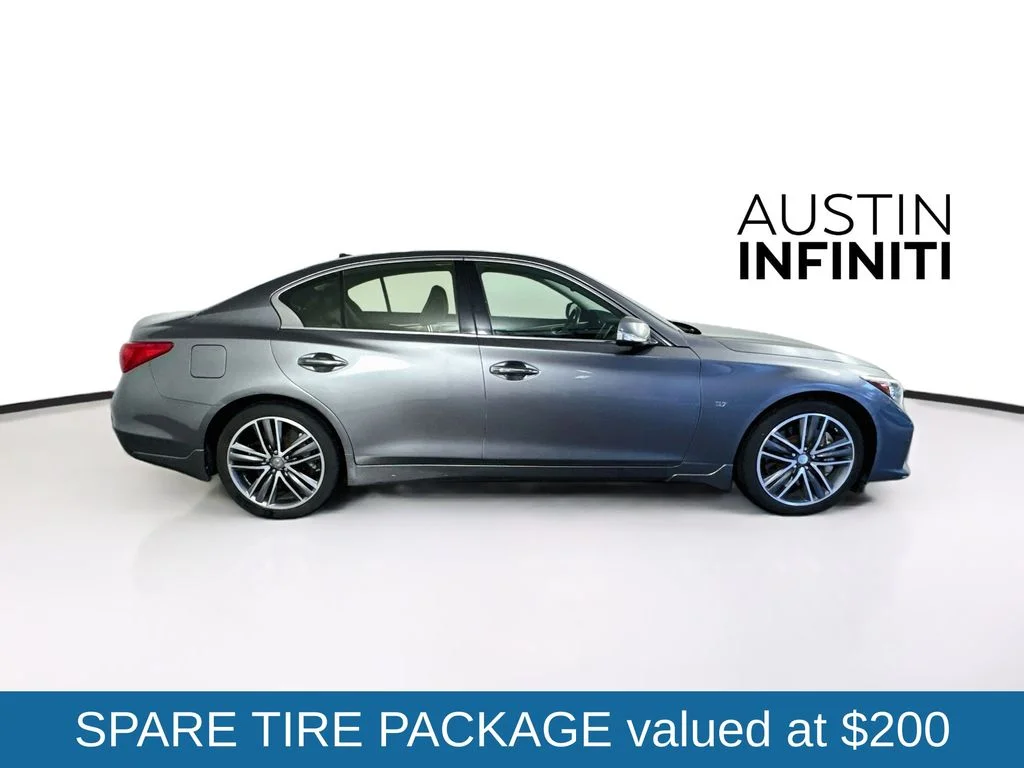 Used 2015 Gray INFINITI Sport image 9