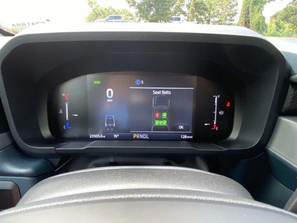 Used 2025 Space White Metallic Ford XL image 33