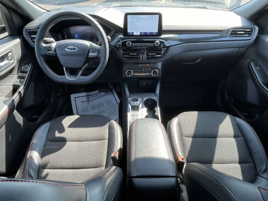 Used 2025 Gray Ford ST-Line image 11