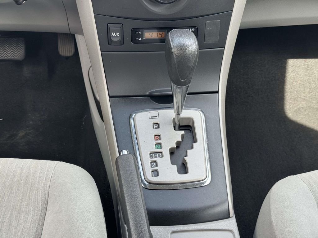 Used 2010 Black Toyota  image 5