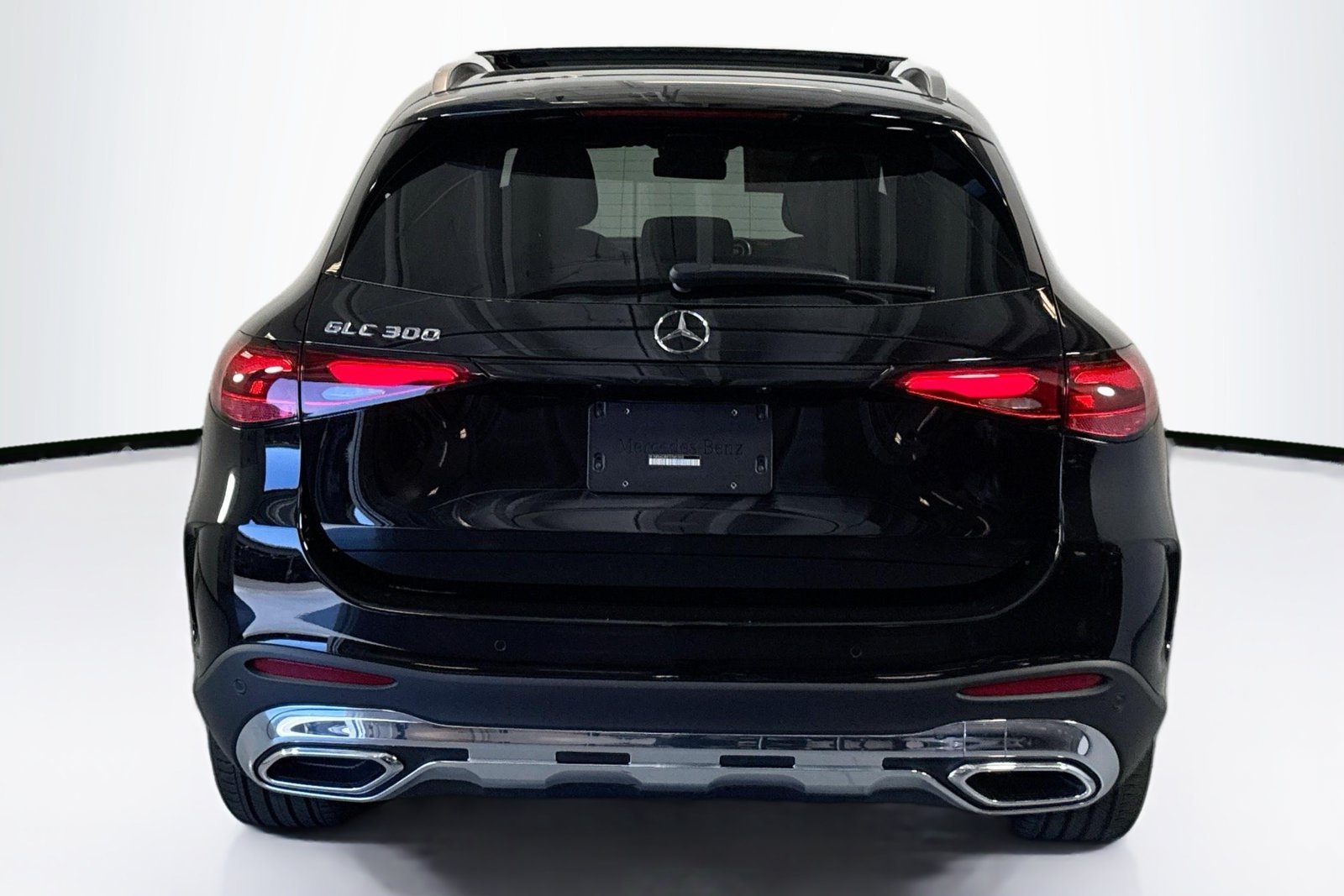 New 2026 Black Mercedes-Benz GLC 300 image 6