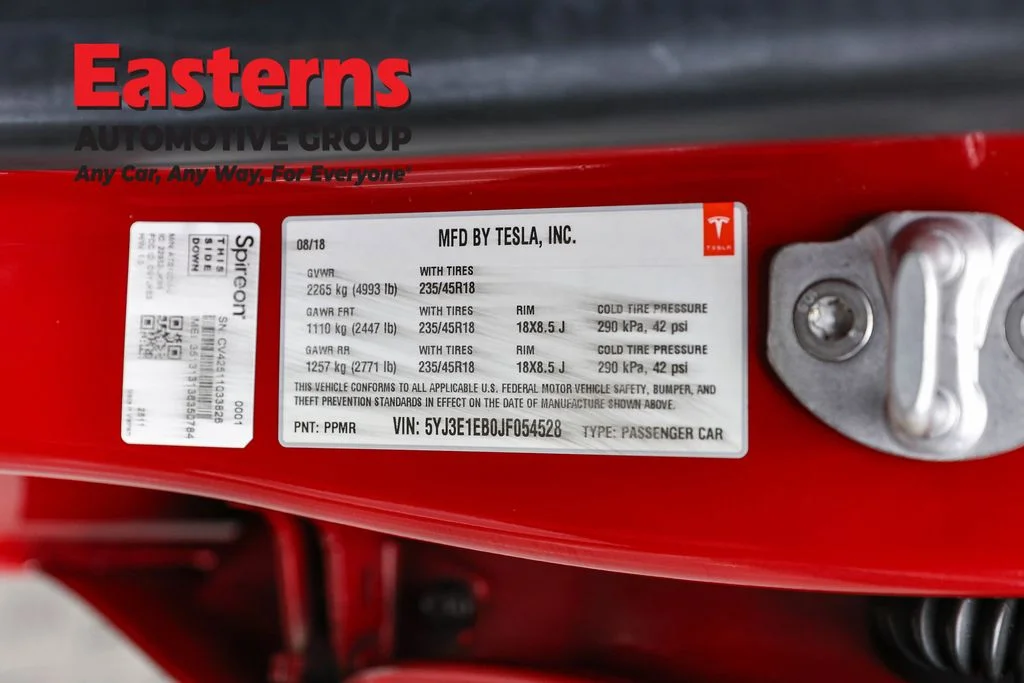 Used 2018 Red Tesla Long Range image 30