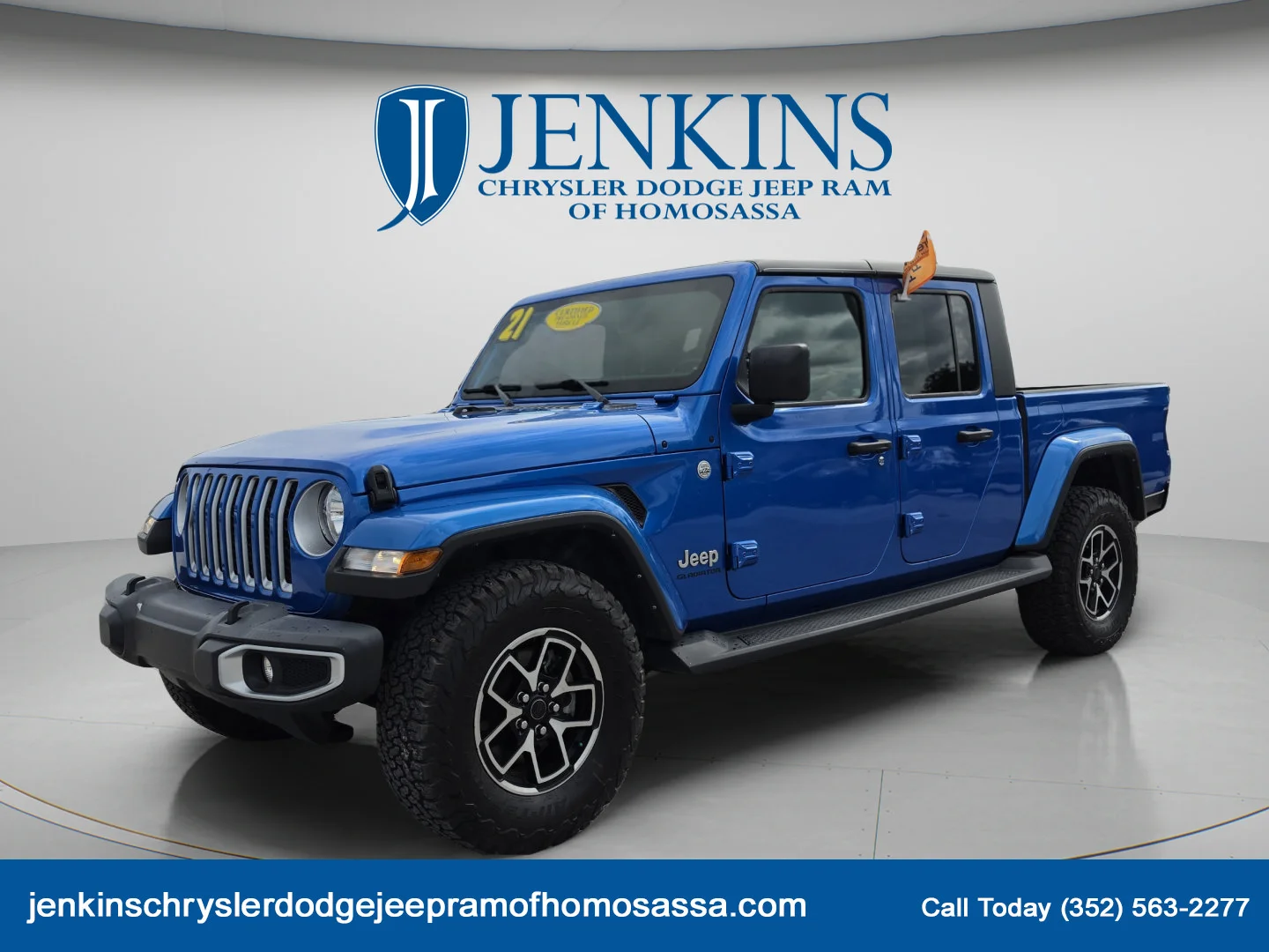 Used 2021 Hydro Blue Pearlcoat Jeep Overland image 8