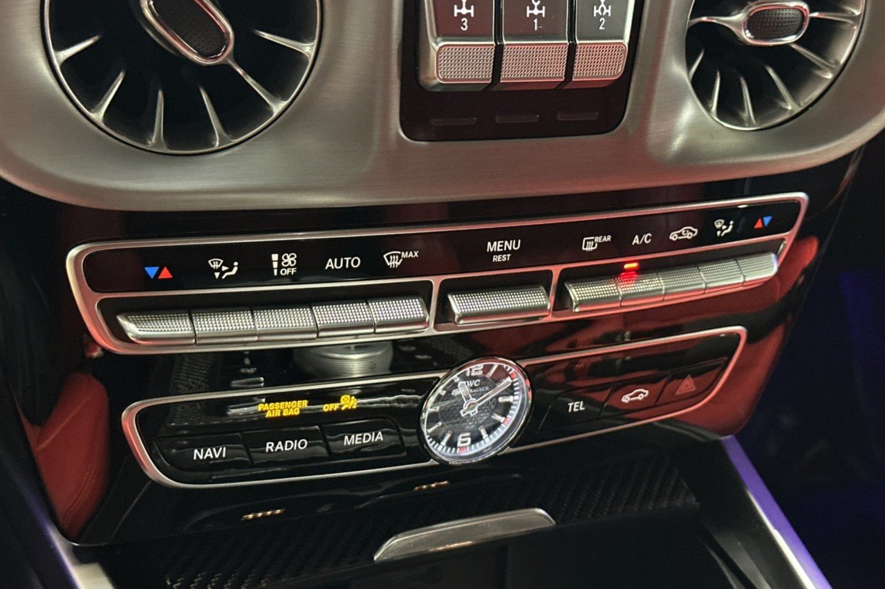 Used 2024 MANUFAKTUR Platinum magno Mercedes-Benz AMG® G 63 image 20
