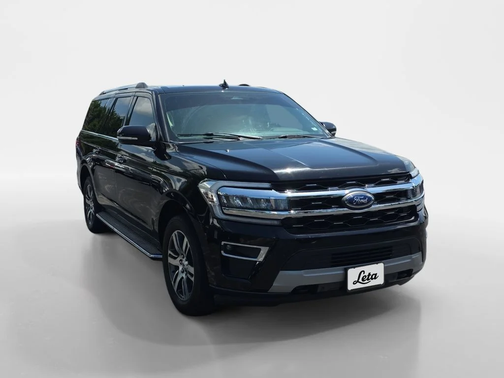 Used 2022 Black Metallic Ford Limited image 2