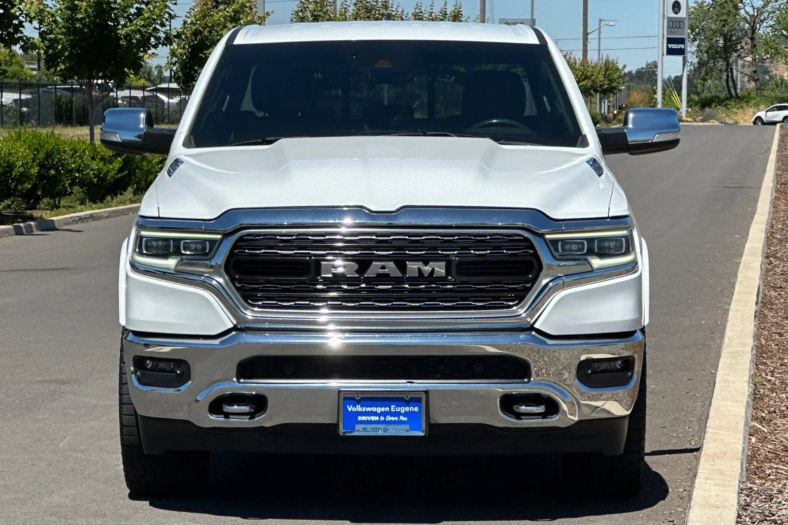 Used 2022 White Ram Limited image 8