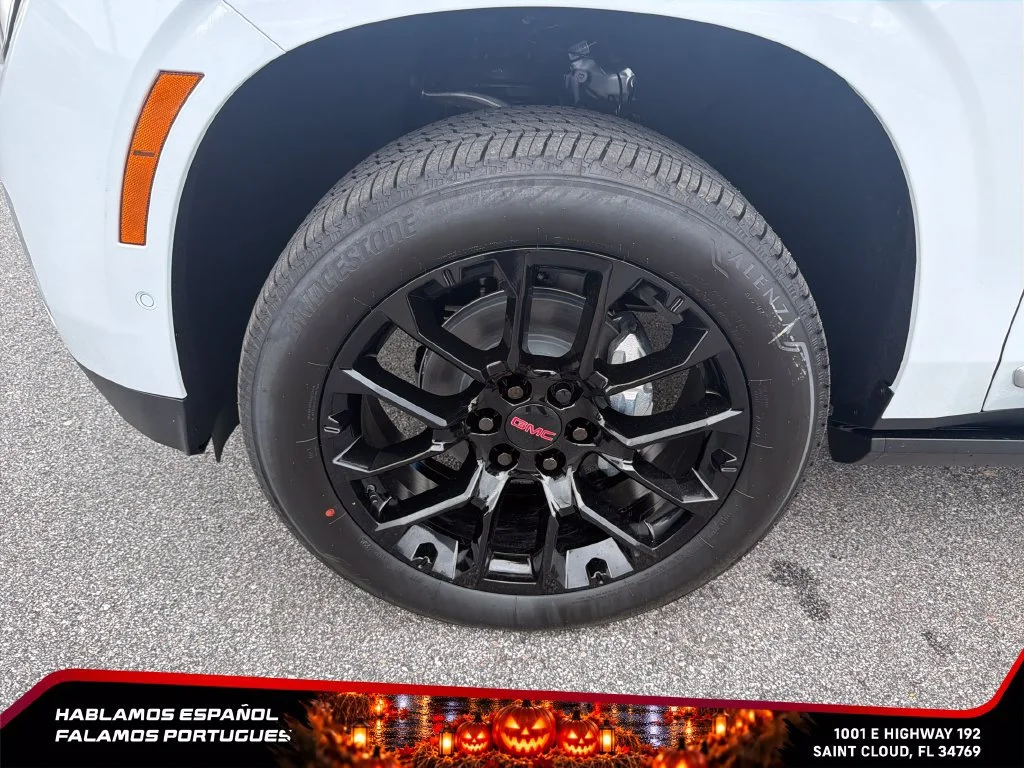 New 2026 Glacier White Tricoat GMC Denali image 10