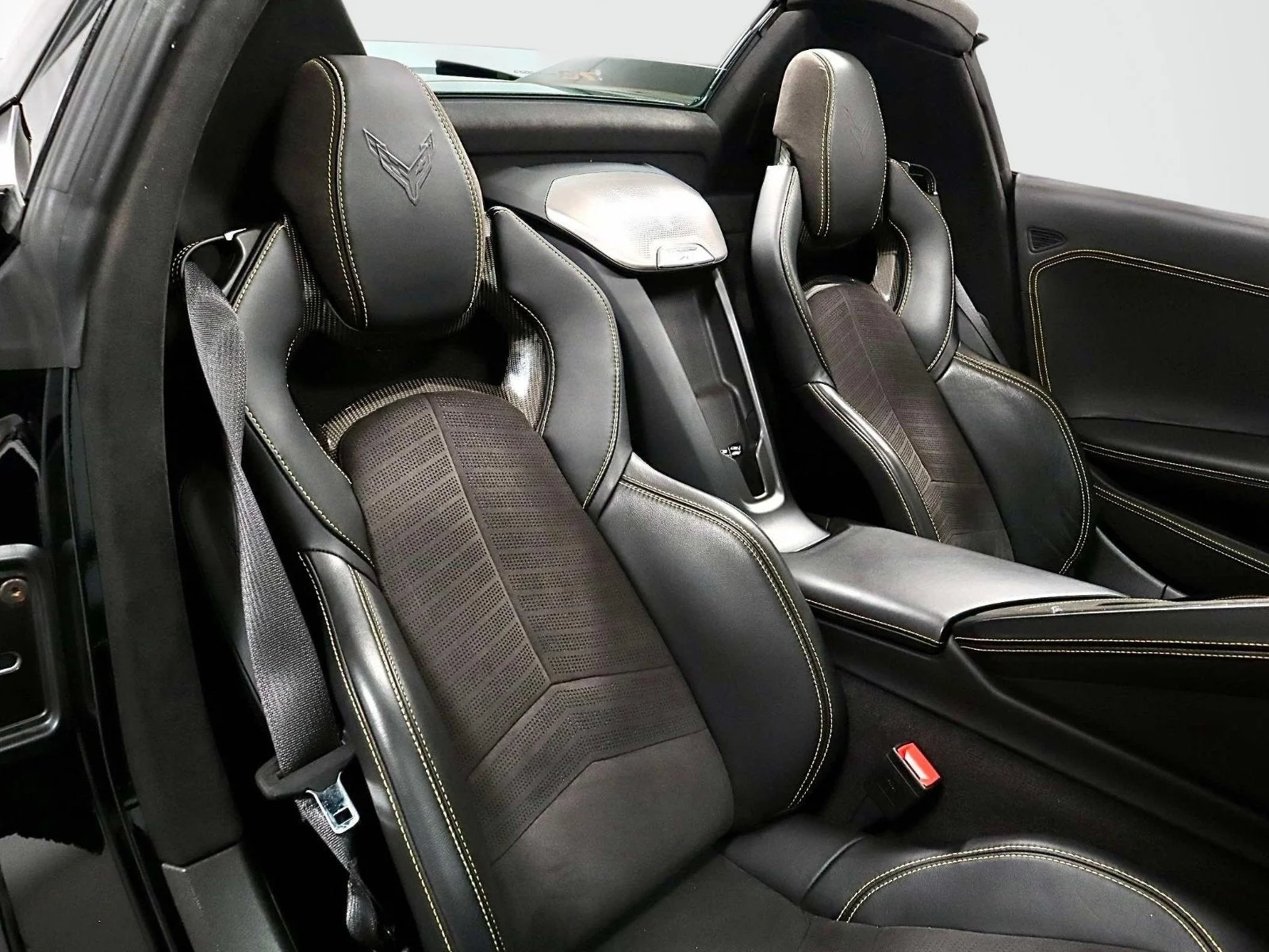 Used 2023 Black Chevrolet 3LT image 16