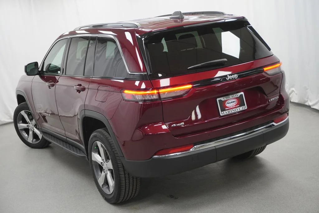 Certified Used 2025 Red Jeep Limited image 12