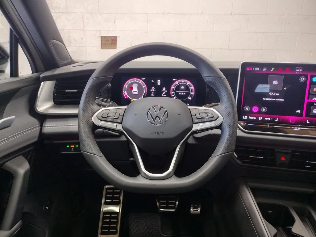 New 2026 Beige Volkswagen 2.0T SE R-Line Black image 38