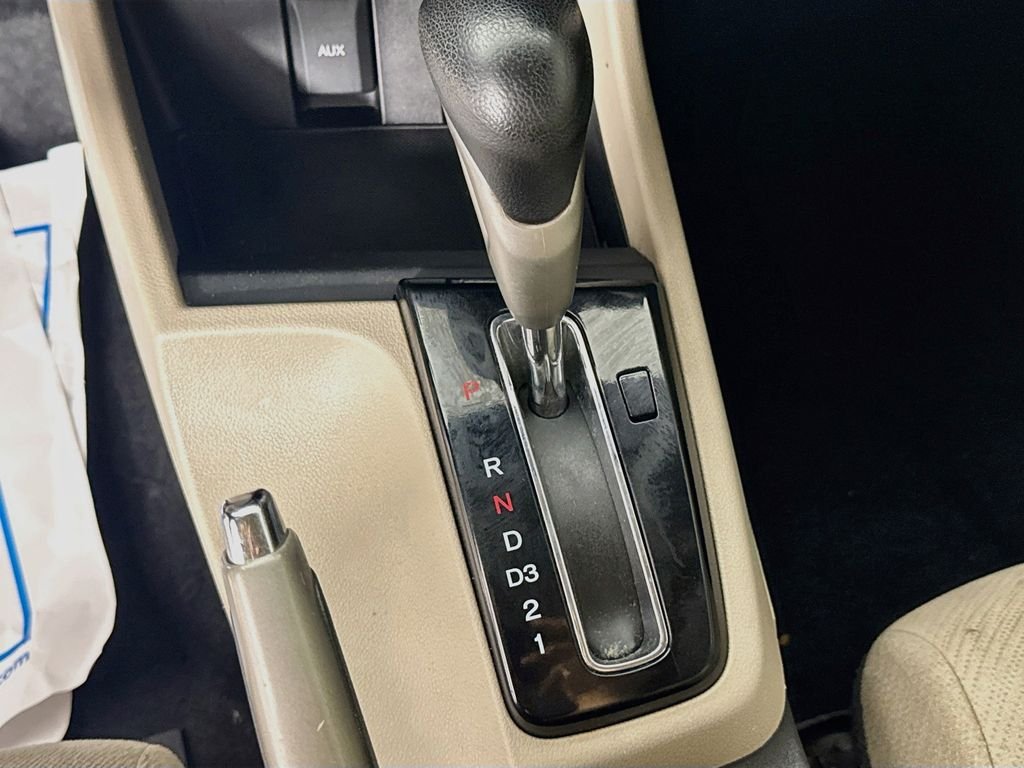 Used 2013 Crimson Pearl Honda LX image 18