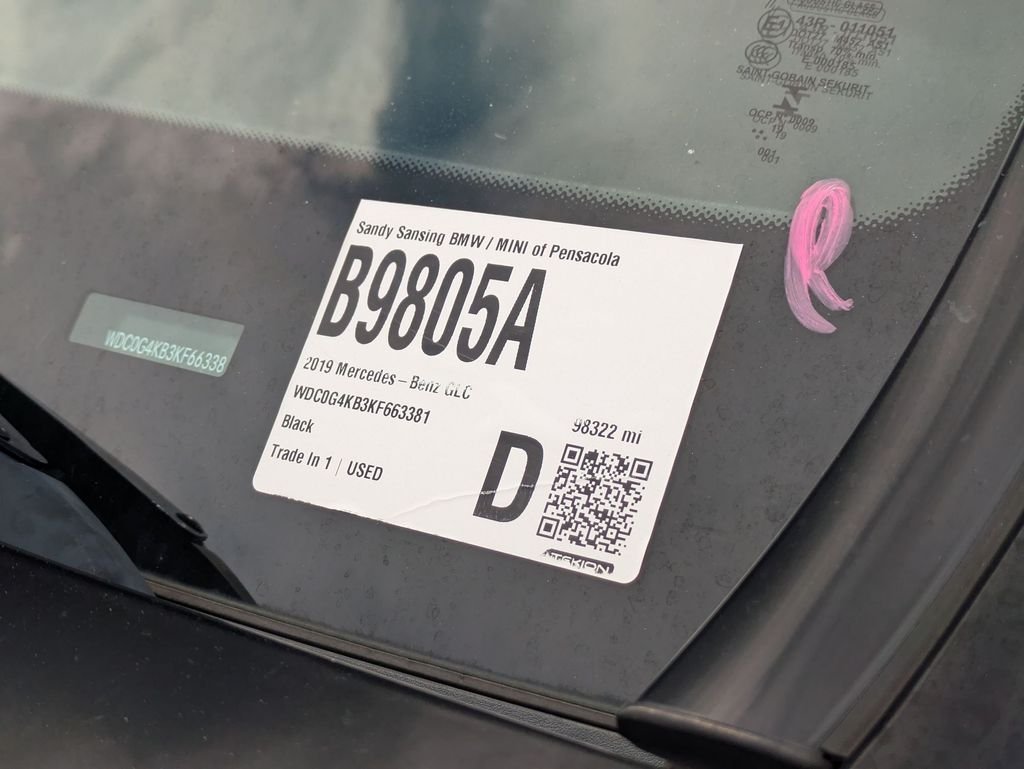Used 2019 Black Mercedes-Benz GLC 300 image 6