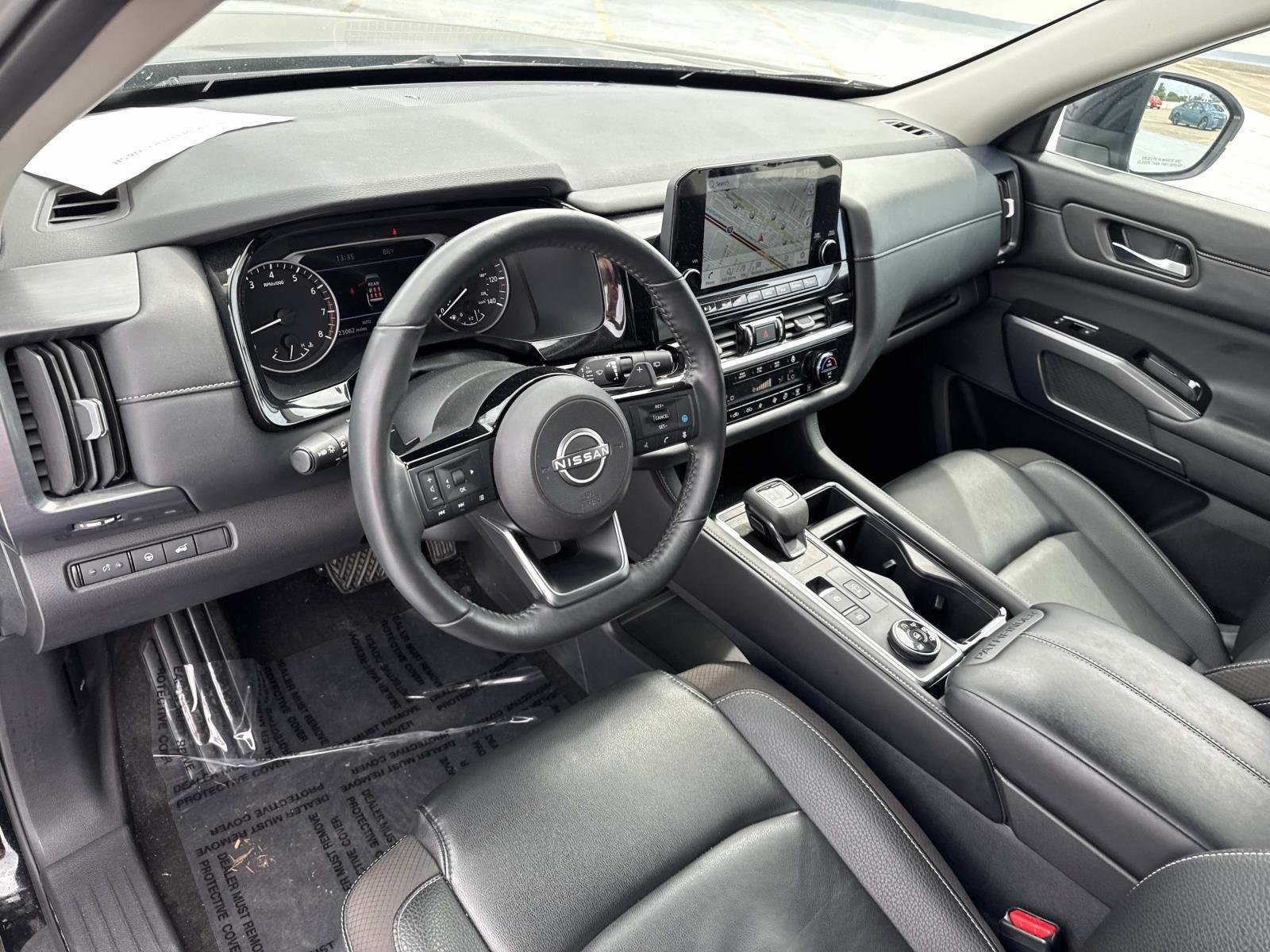 Used 2024 Super Black Nissan SL image 18