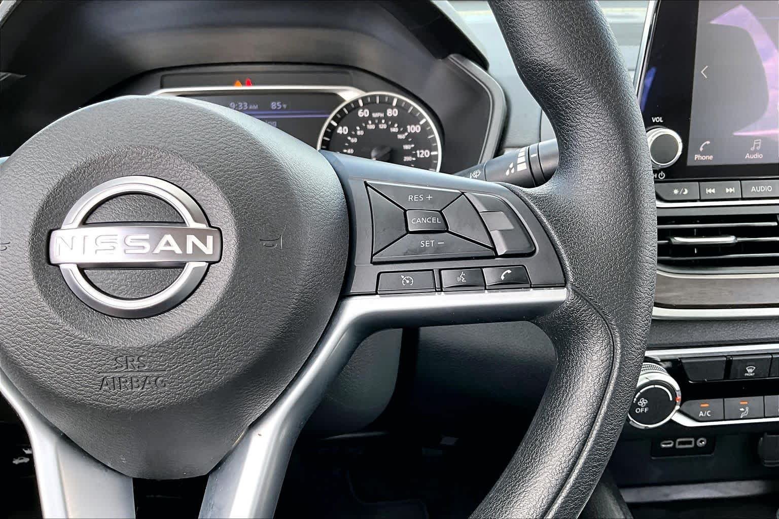 Used 2025 Gun Metallic Nissan SV image 25