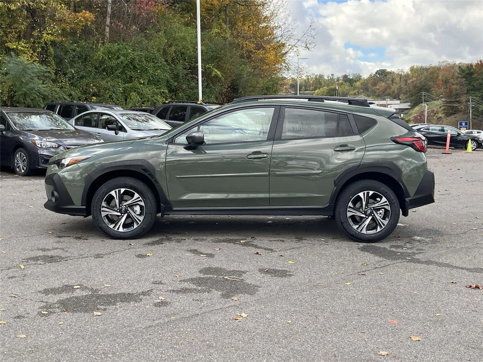 Used 2026 Alpine Green Subaru Premium image 2