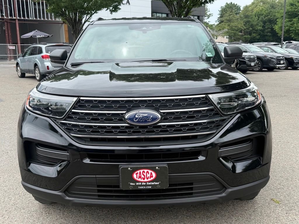 Used 2023 Black Ford XLT image 3
