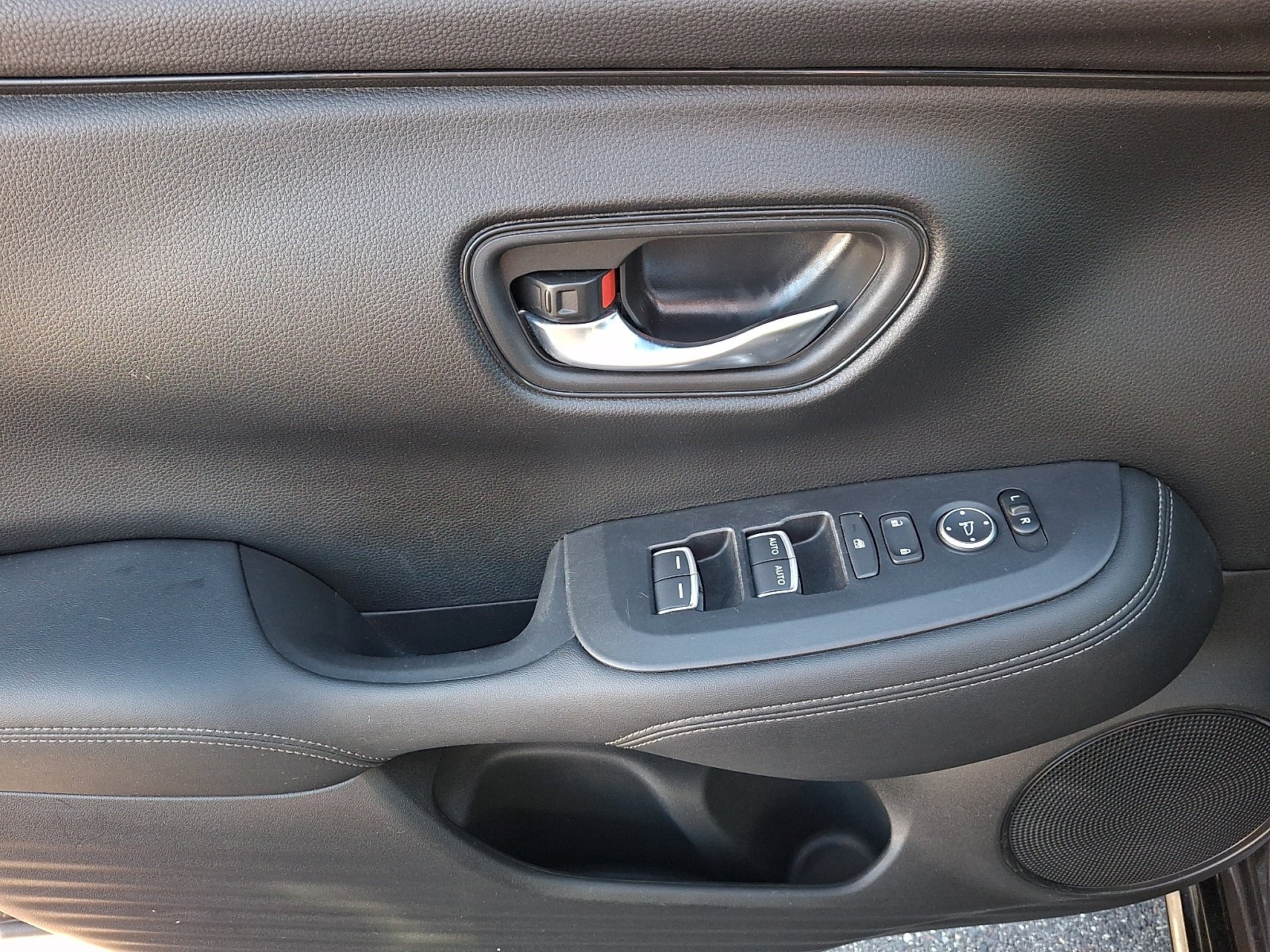 Used 2023 Gray Honda EX-L image 11