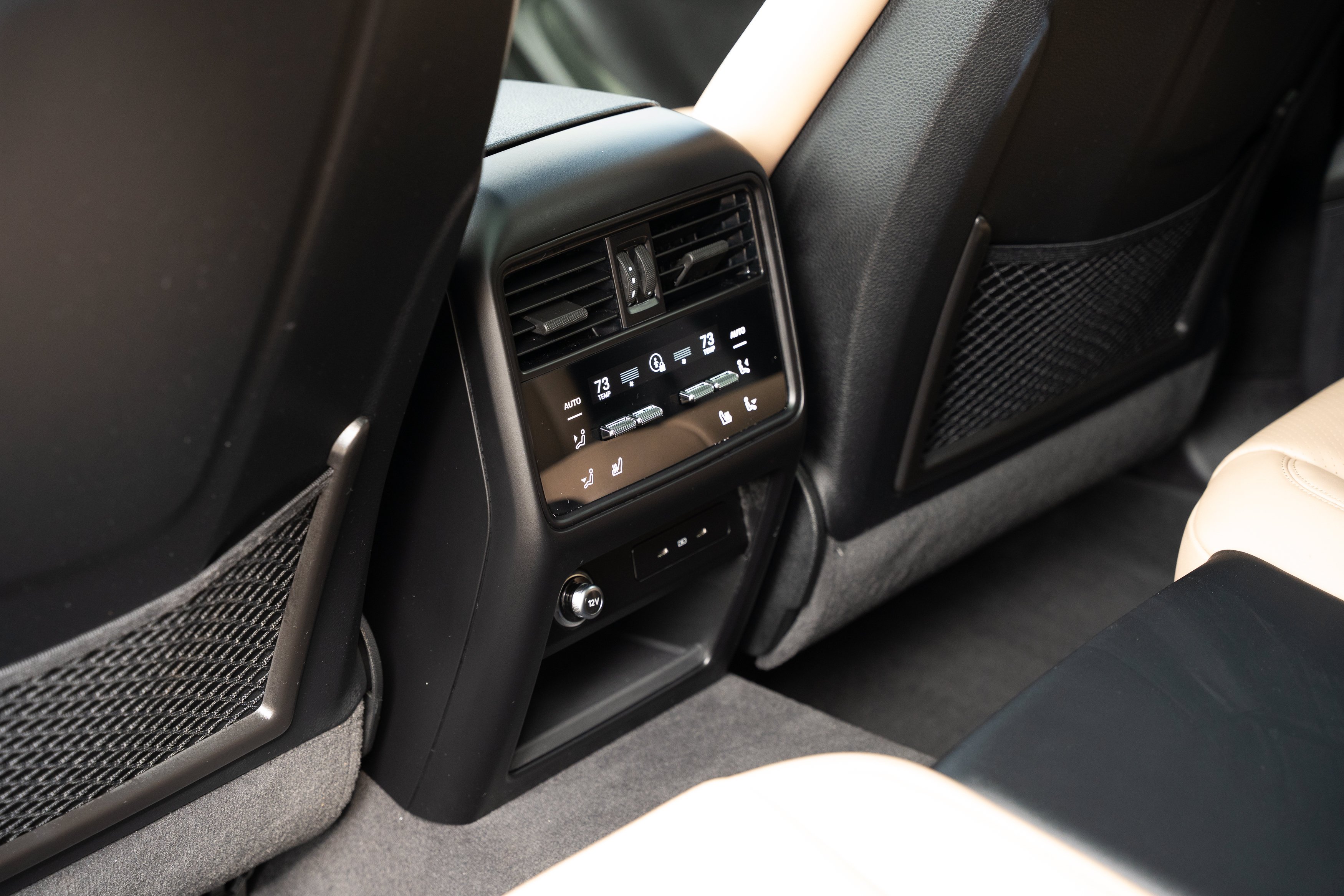 Used 2025 Arctic Gray Porsche Base image 27