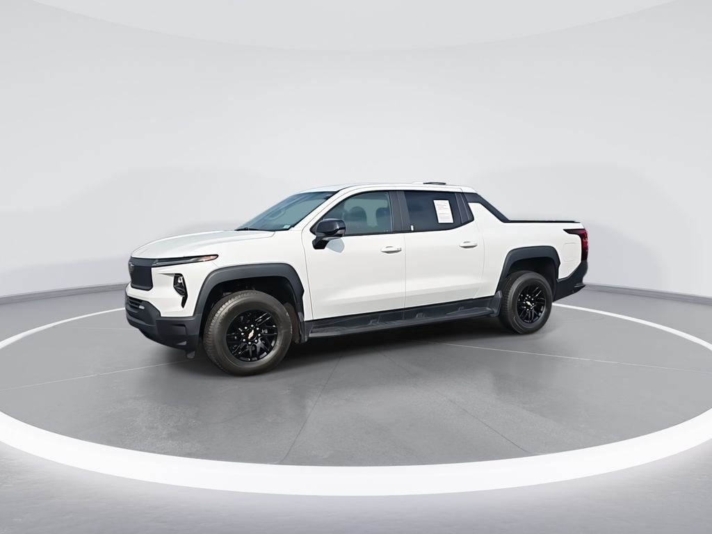 Used 2024 White Chevrolet Work Truck image 5