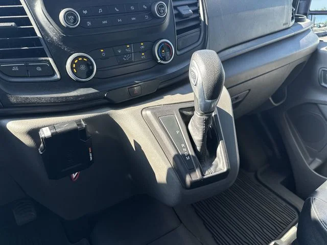Used 2022 White Ford  image 19