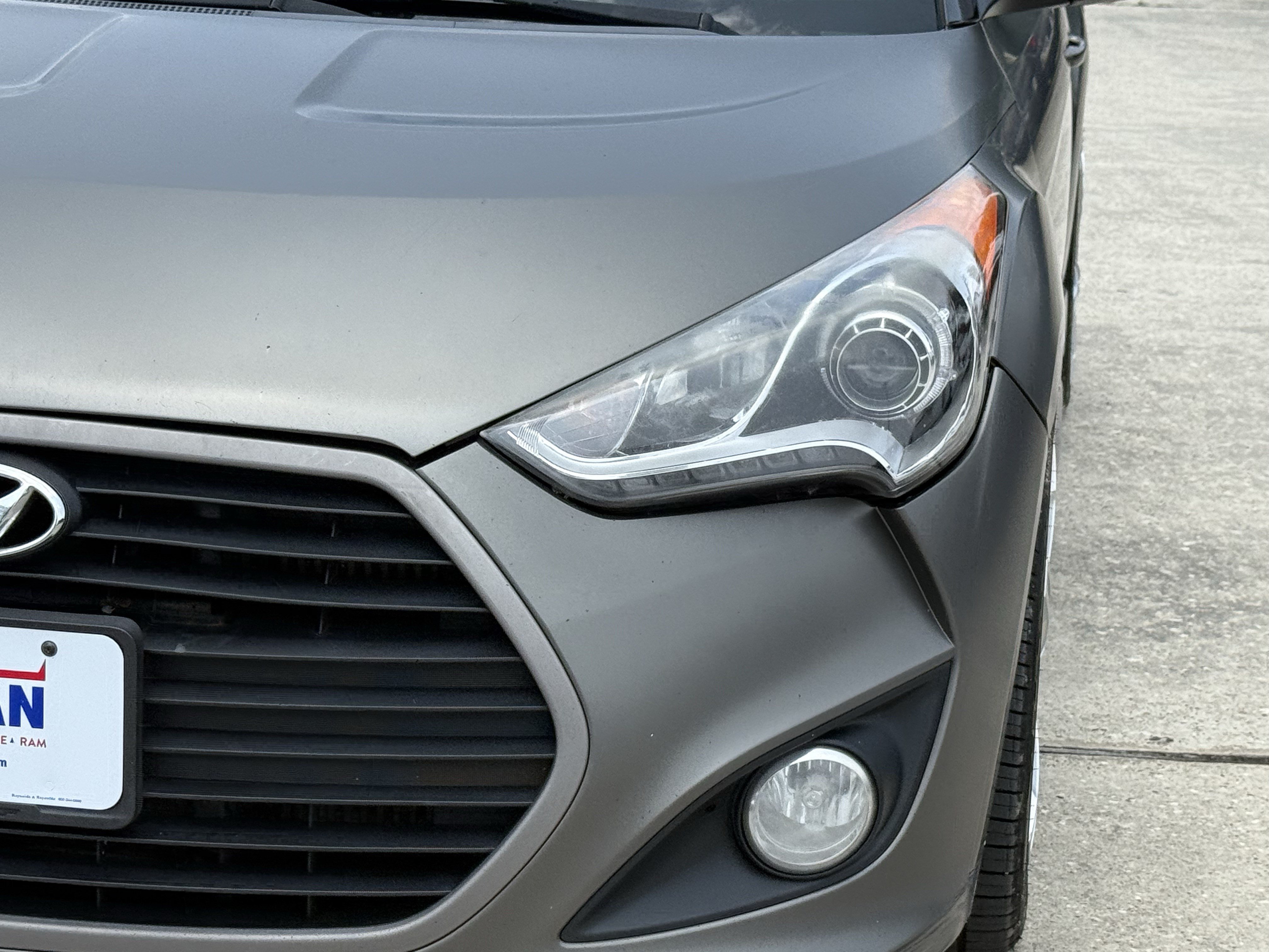 Used 2016 Matte Gray Hyundai Turbo image 11